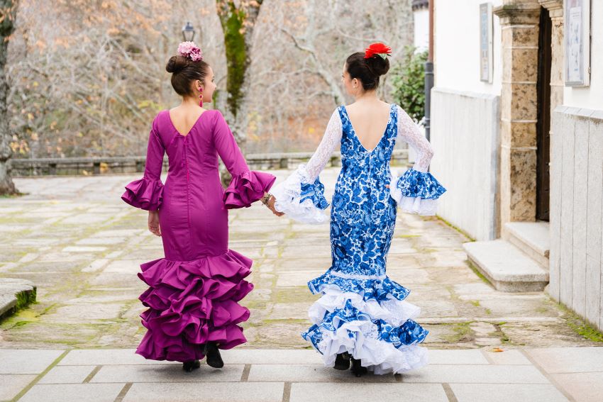 atómico imponer Completo Cómo lavar y guardar un vestido de flamenca - Grupo La Nave